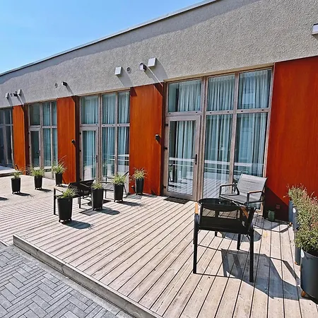 The Onyx Loft I Terrace I Free Parking *